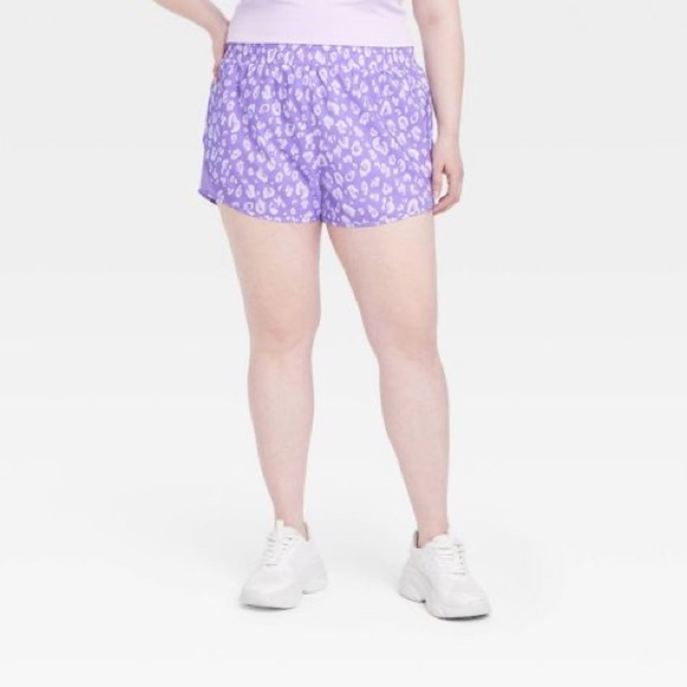 All In Motion Midrise Run Purple Cheetah Print Shorts Size L